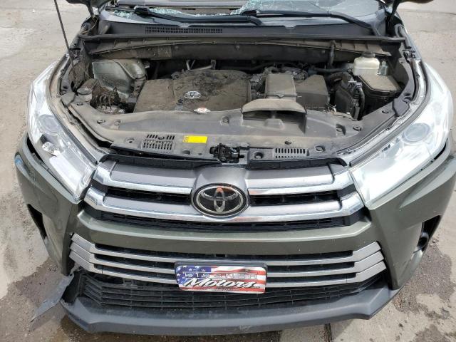 Photo 11 VIN: 5TDBZRFH1JS494187 - TOYOTA HIGHLANDER 