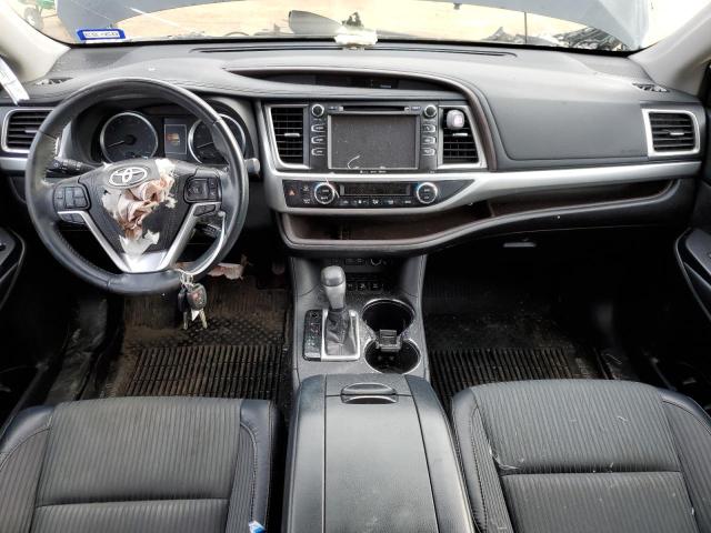 Photo 7 VIN: 5TDBZRFH1JS853697 - TOYOTA HIGHLANDER 