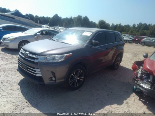 Photo 1 VIN: 5TDBZRFH1JS866353 - TOYOTA HIGHLANDER 