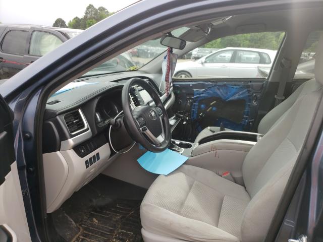 Photo 4 VIN: 5TDBZRFH2HS364347 - TOYOTA HIGHLANDER 