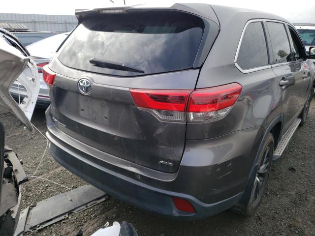 Photo 5 VIN: 5TDBZRFH2JS800023 - TOYOTA HIGHLANDER 