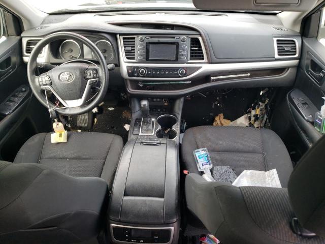 Photo 7 VIN: 5TDBZRFH2JS824029 - TOYOTA HIGHLANDER 