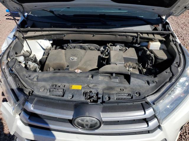 Photo 10 VIN: 5TDBZRFH2JS900400 - TOYOTA HIGHLANDER 