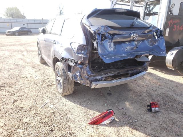 Photo 2 VIN: 5TDBZRFH2JS905029 - TOYOTA HIGHLANDER 