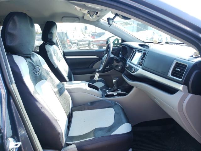 Photo 4 VIN: 5TDBZRFH2JS905029 - TOYOTA HIGHLANDER 