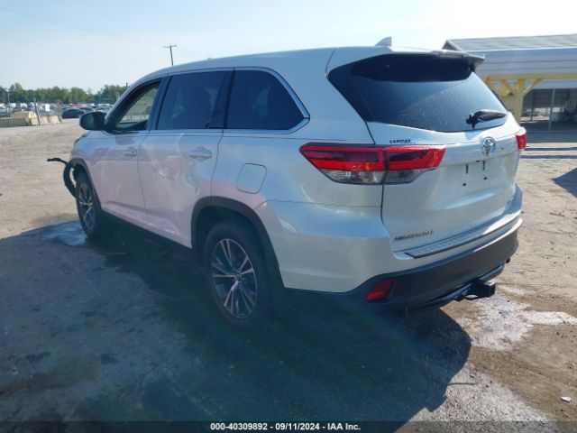 Photo 2 VIN: 5TDBZRFH2KS723106 - TOYOTA HIGHLANDER 