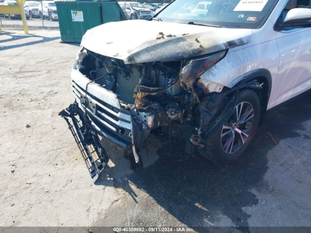 Photo 5 VIN: 5TDBZRFH2KS723106 - TOYOTA HIGHLANDER 