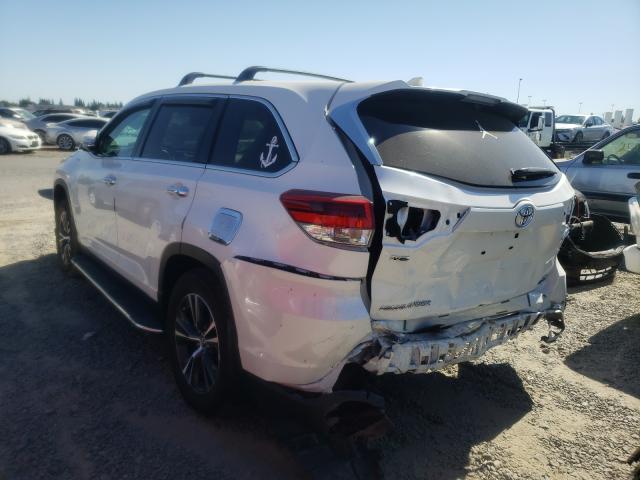 Photo 2 VIN: 5TDBZRFH2KS740004 - TOYOTA HIGHLANDER 