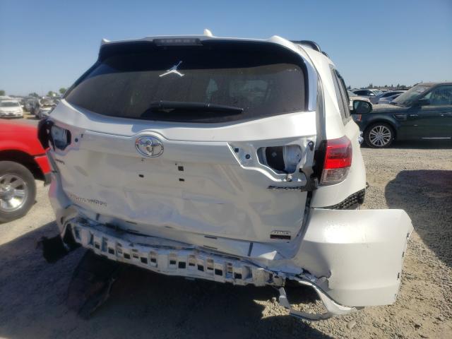 Photo 8 VIN: 5TDBZRFH2KS740004 - TOYOTA HIGHLANDER 