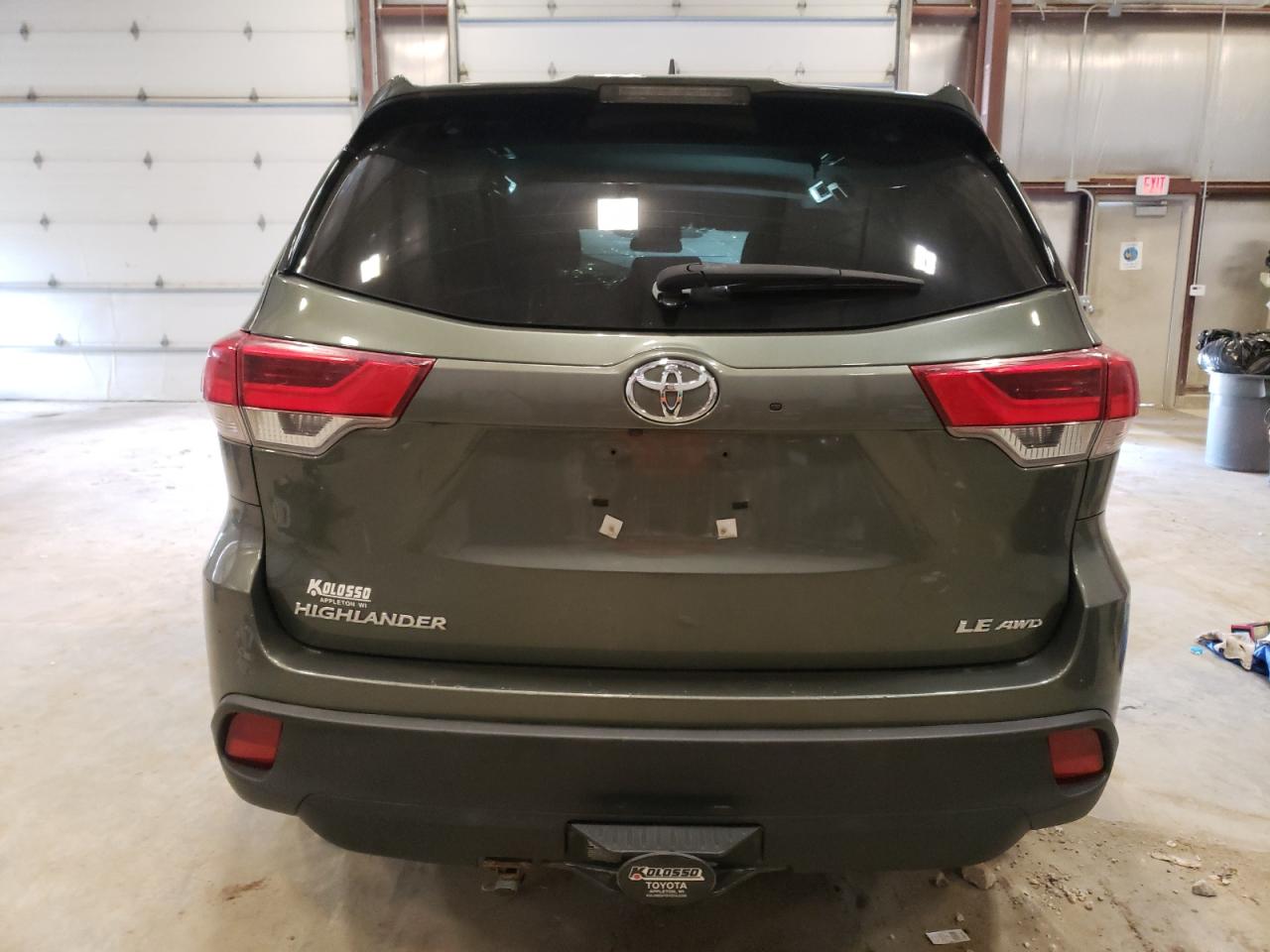 Photo 5 VIN: 5TDBZRFH2KS917067 - TOYOTA HIGHLANDER 