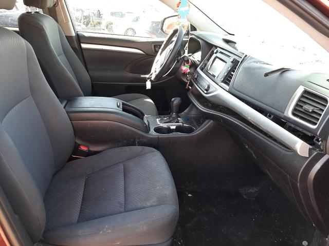 Photo 4 VIN: 5TDBZRFH2KS945662 - TOYOTA HIGHLANDER 