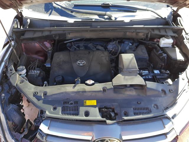 Photo 6 VIN: 5TDBZRFH2KS945662 - TOYOTA HIGHLANDER 