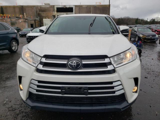 Photo 4 VIN: 5TDBZRFH3HS402197 - TOYOTA HIGHLANDER 