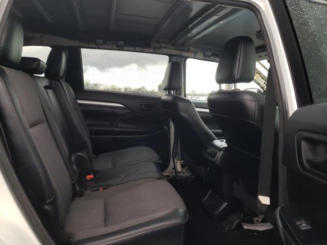 Photo 9 VIN: 5TDBZRFH3HS402197 - TOYOTA HIGHLANDER 