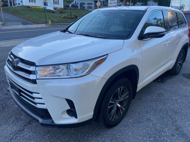 Photo 1 VIN: 5TDBZRFH3JS493381 - TOYOTA HIGHLANDER 