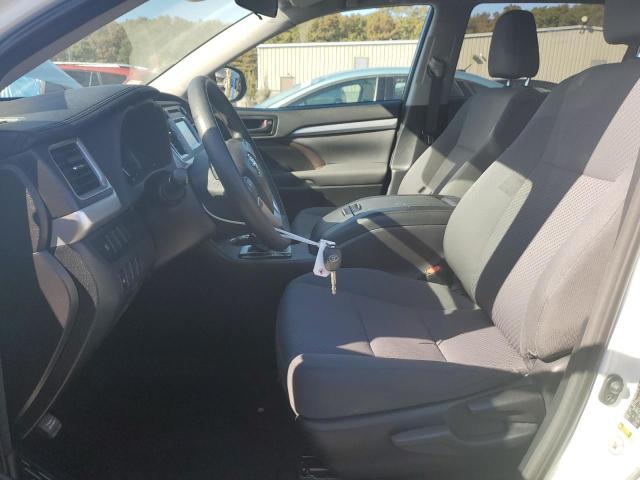 Photo 6 VIN: 5TDBZRFH3JS886846 - TOYOTA HIGHLANDER 