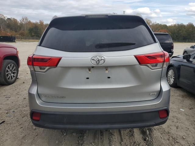 Photo 5 VIN: 5TDBZRFH3KS743302 - TOYOTA HIGHLANDER 