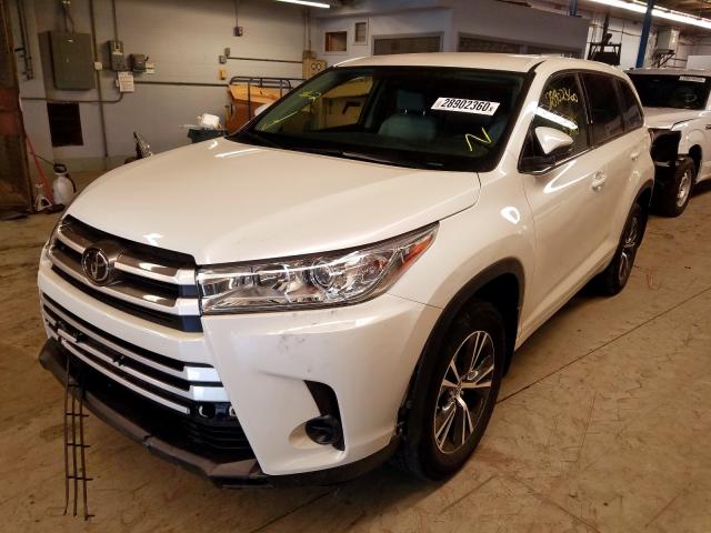 Photo 1 VIN: 5TDBZRFH4HS441199 - TOYOTA HIGHLANDER 