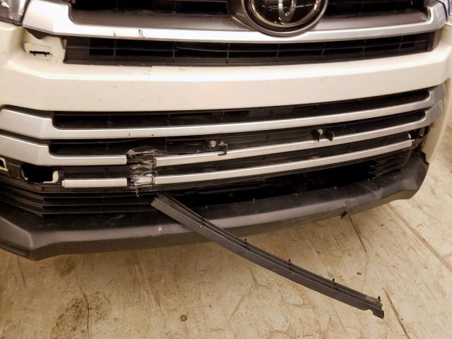 Photo 8 VIN: 5TDBZRFH4HS441199 - TOYOTA HIGHLANDER 