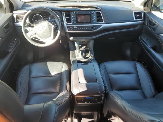 Photo 7 VIN: 5TDBZRFH4JS847375 - TOYOTA HIGHLANDER 