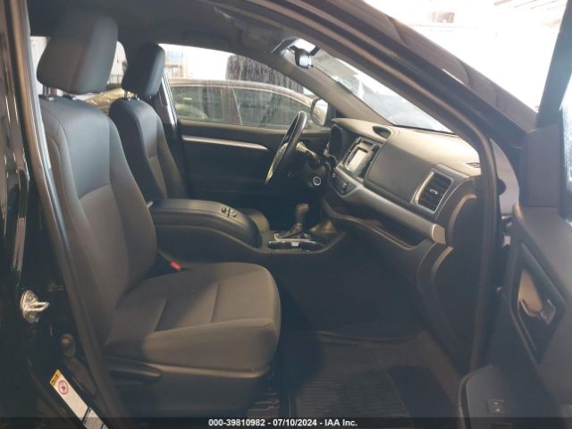 Photo 4 VIN: 5TDBZRFH4KS729408 - TOYOTA HIGHLANDER 