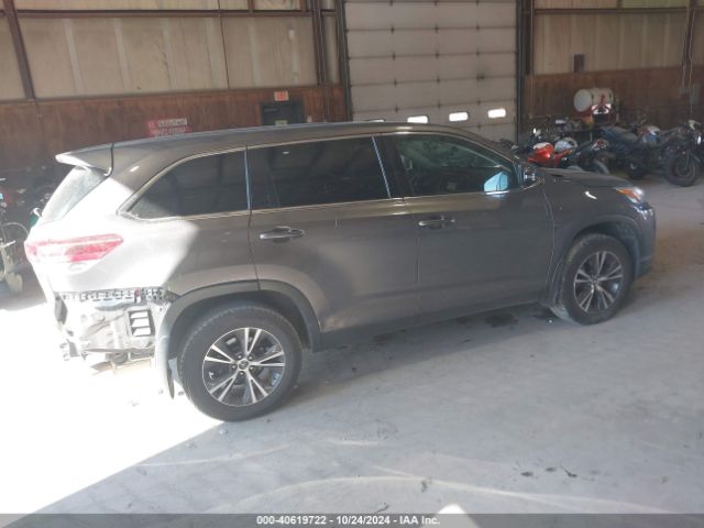 Photo 3 VIN: 5TDBZRFH4KS929608 - TOYOTA HIGHLANDER 