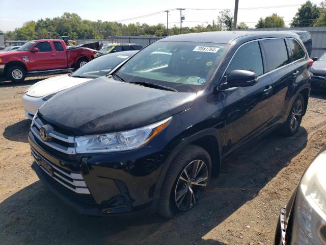 Photo 0 VIN: 5TDBZRFH5HS390019 - TOYOTA HIGHLANDER 