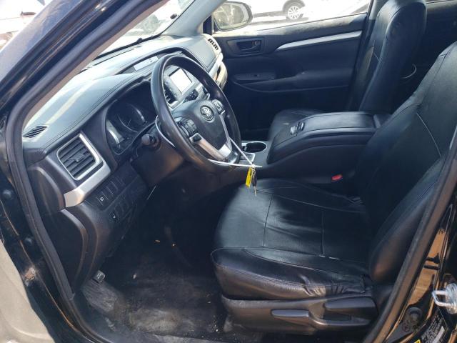 Photo 6 VIN: 5TDBZRFH5HS390019 - TOYOTA HIGHLANDER 