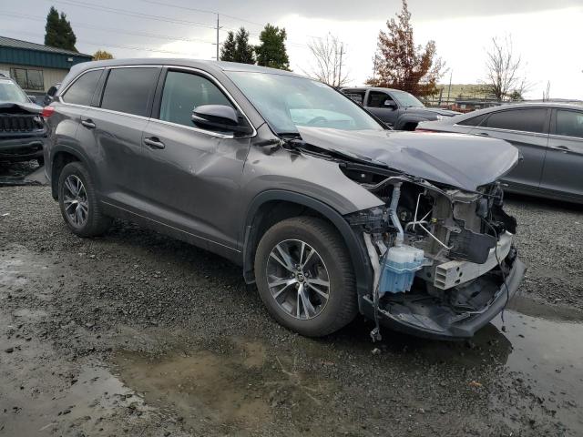 Photo 3 VIN: 5TDBZRFH5JS857509 - TOYOTA HIGHLANDER 