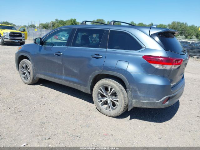 Photo 2 VIN: 5TDBZRFH5KS704727 - TOYOTA HIGHLANDER 