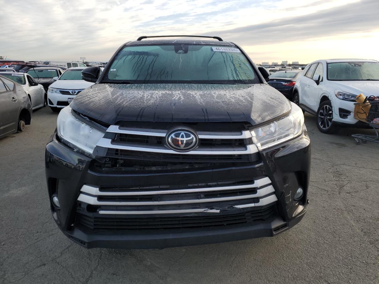 Photo 4 VIN: 5TDBZRFH5KS743107 - TOYOTA HIGHLANDER 