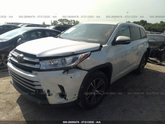 Photo 1 VIN: 5TDBZRFH6JS494914 - TOYOTA HIGHLANDER 