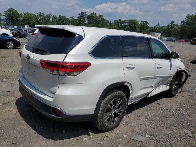 Photo 2 VIN: 5TDBZRFH6JS891247 - TOYOTA HIGHLANDER 