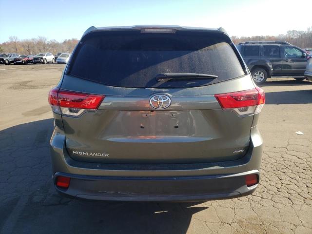 Photo 5 VIN: 5TDBZRFH6KS700606 - TOYOTA HIGHLANDER 