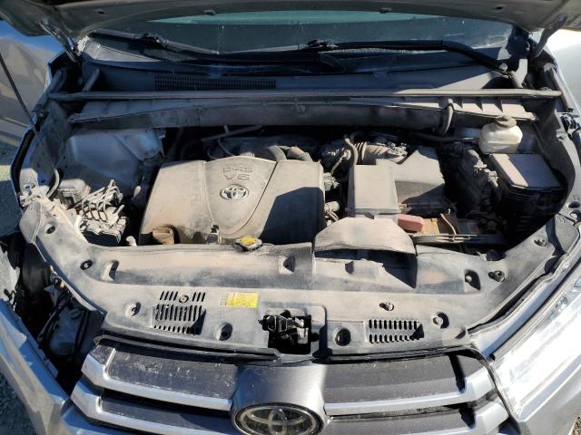 Photo 11 VIN: 5TDBZRFH7HS357278 - TOYOTA HIGHLANDER 