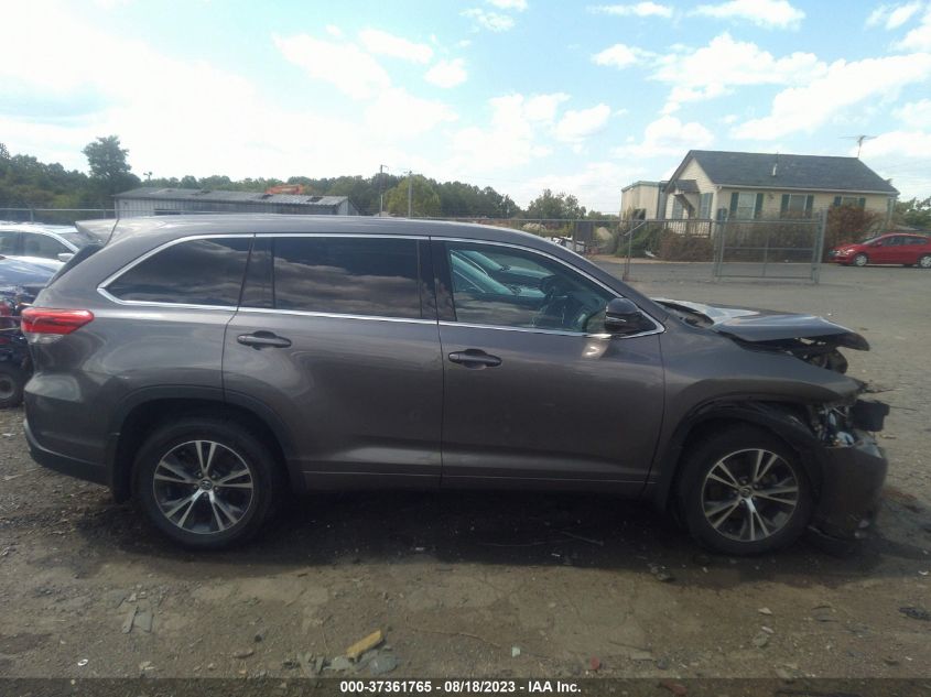 Photo 13 VIN: 5TDBZRFH7HS410660 - TOYOTA HIGHLANDER 