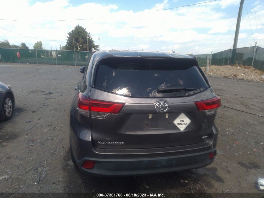 Photo 16 VIN: 5TDBZRFH7HS410660 - TOYOTA HIGHLANDER 