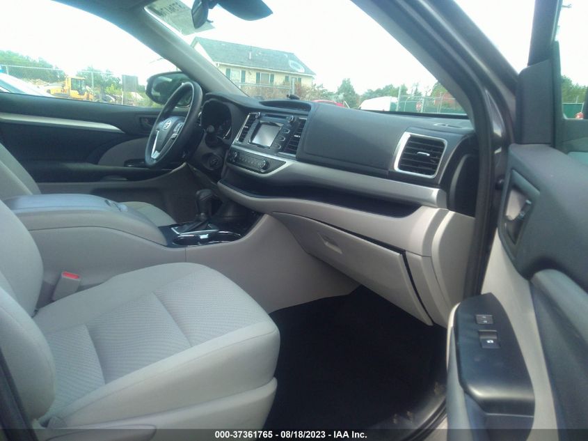 Photo 4 VIN: 5TDBZRFH7HS410660 - TOYOTA HIGHLANDER 