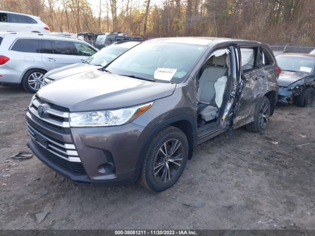 Photo 1 VIN: 5TDBZRFH8HS442517 - TOYOTA HIGHLANDER 