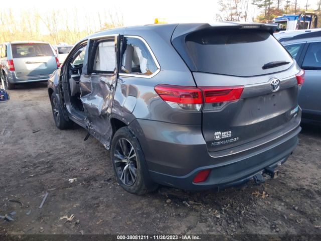 Photo 2 VIN: 5TDBZRFH8HS442517 - TOYOTA HIGHLANDER 