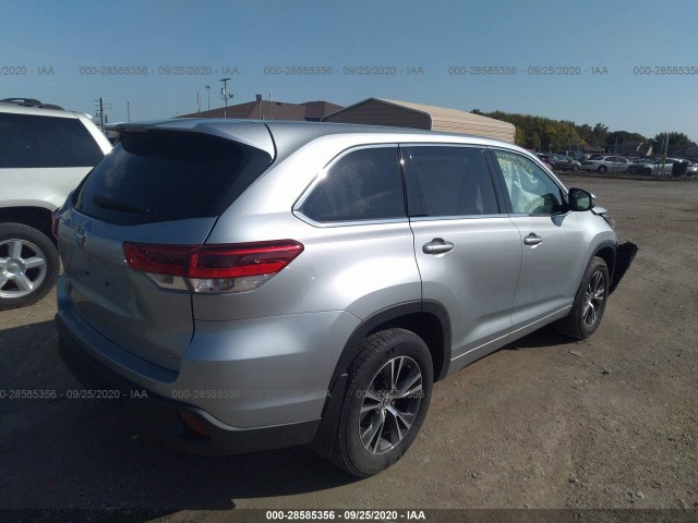 Photo 3 VIN: 5TDBZRFH8JS823516 - TOYOTA HIGHLANDER 