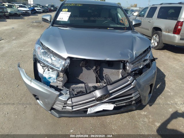 Photo 5 VIN: 5TDBZRFH8JS823516 - TOYOTA HIGHLANDER 