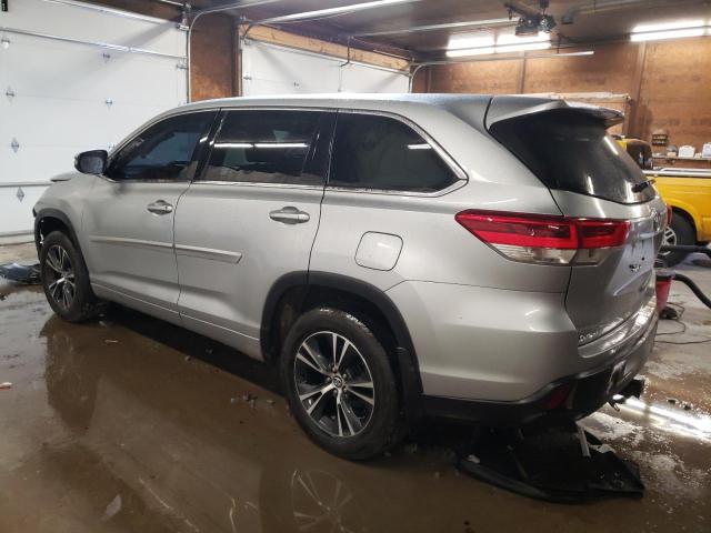 Photo 1 VIN: 5TDBZRFH8JS882033 - TOYOTA HIGHLANDER 