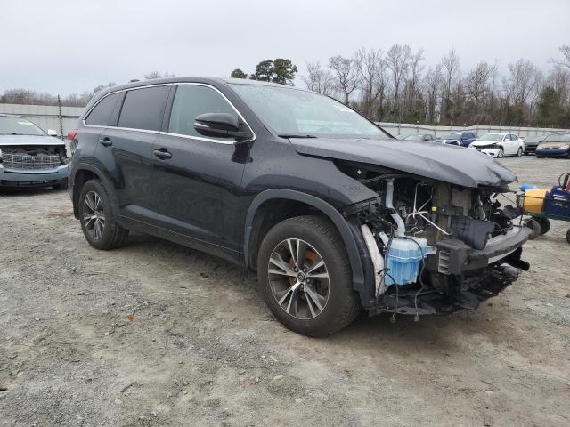 Photo 3 VIN: 5TDBZRFH8JS909831 - TOYOTA HIGHLANDER 