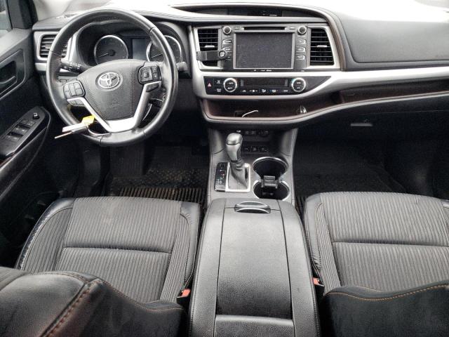 Photo 7 VIN: 5TDBZRFH8JS909831 - TOYOTA HIGHLANDER 