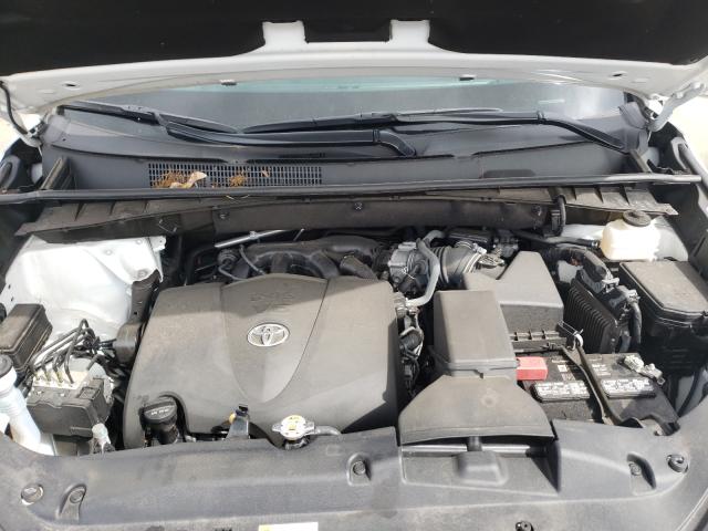 Photo 6 VIN: 5TDBZRFH8KS741058 - TOYOTA HIGHLANDER 