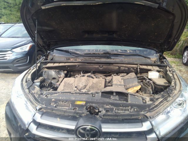 Photo 9 VIN: 5TDBZRFH9HS444910 - TOYOTA HIGHLANDER 