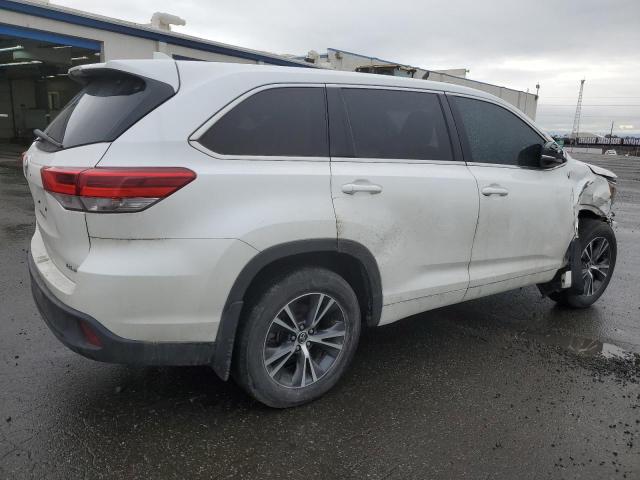 Photo 2 VIN: 5TDBZRFH9JS880484 - TOYOTA HIGHLANDER 