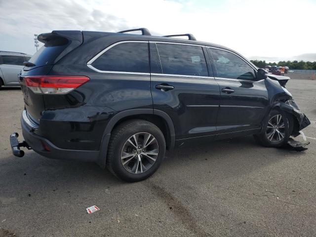 Photo 2 VIN: 5TDBZRFH9JS909613 - TOYOTA HIGHLANDER 