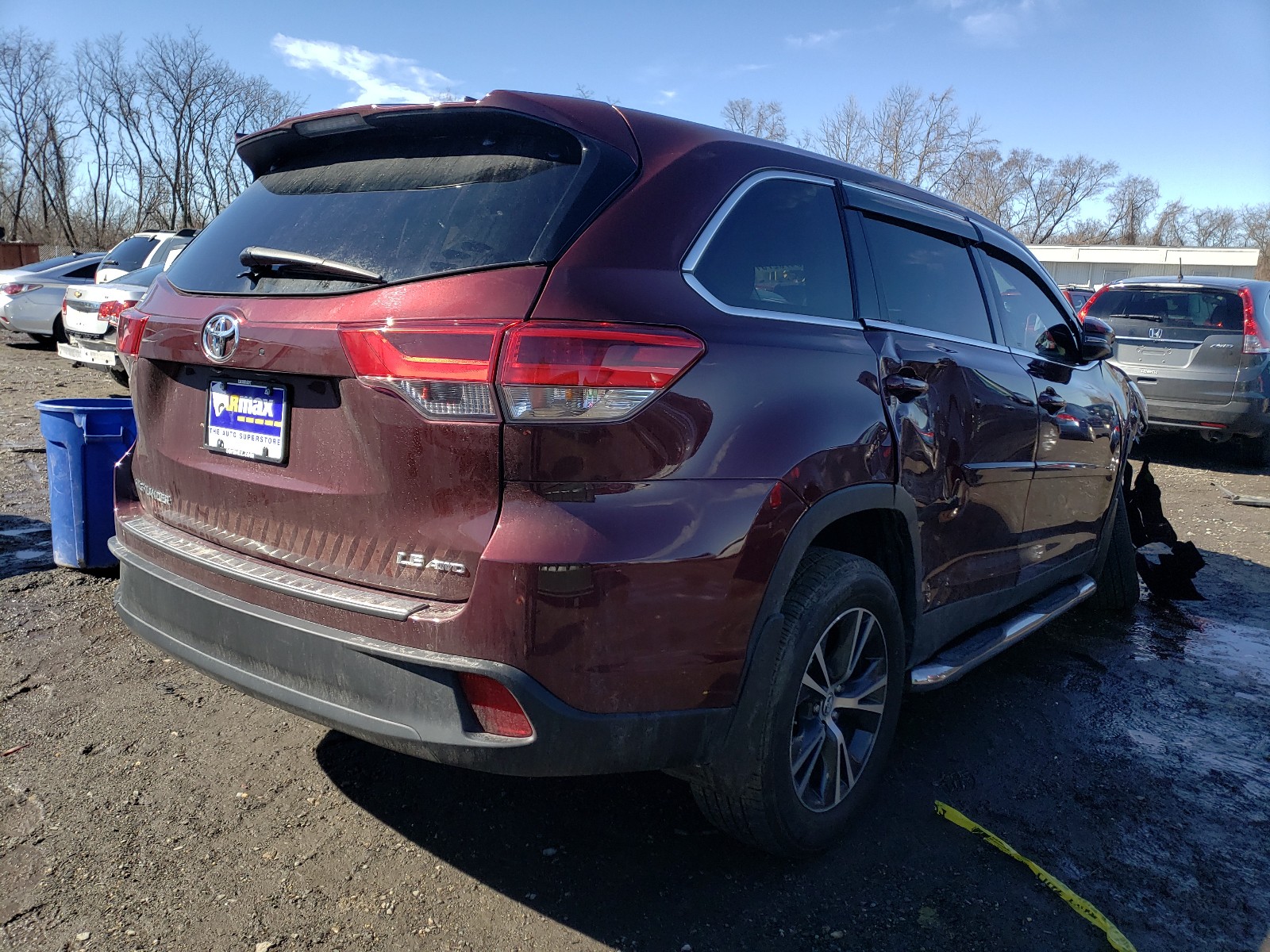 Photo 3 VIN: 5TDBZRFH9KS917017 - TOYOTA HIGHLANDER 